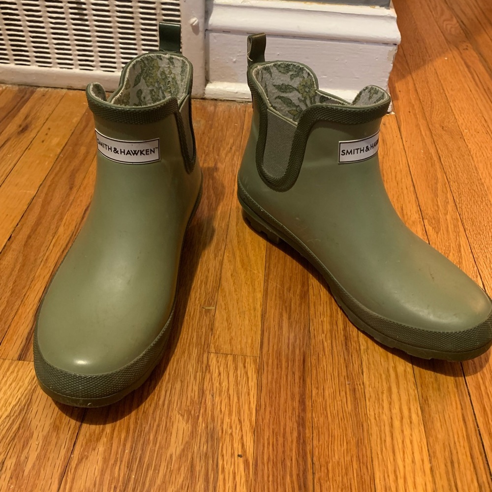 Target Rain Boots - Picture 3 of 4